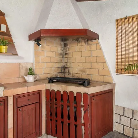 Pet Friendly In With Kitchen 度假居